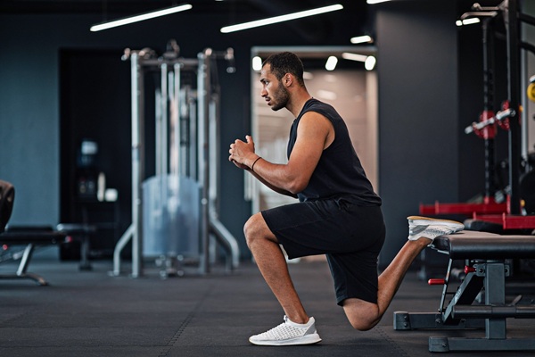bai-tap-Bulgarian-Split-Squat