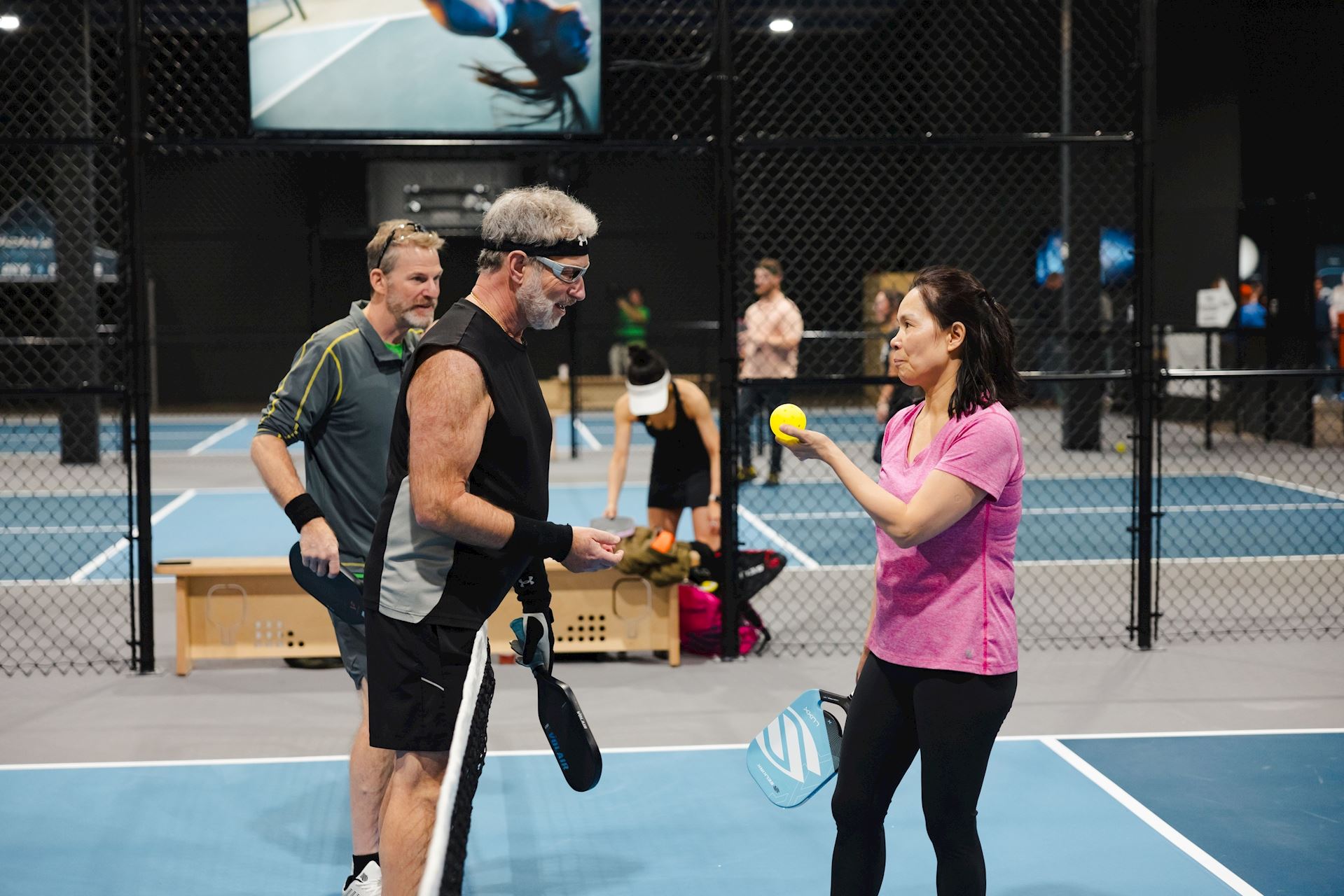 hanh-vi-bi-cam-trong-pickleball-2