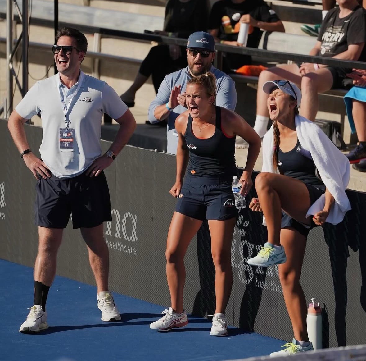 hanh-vi-bi-cam-trong-pickleball