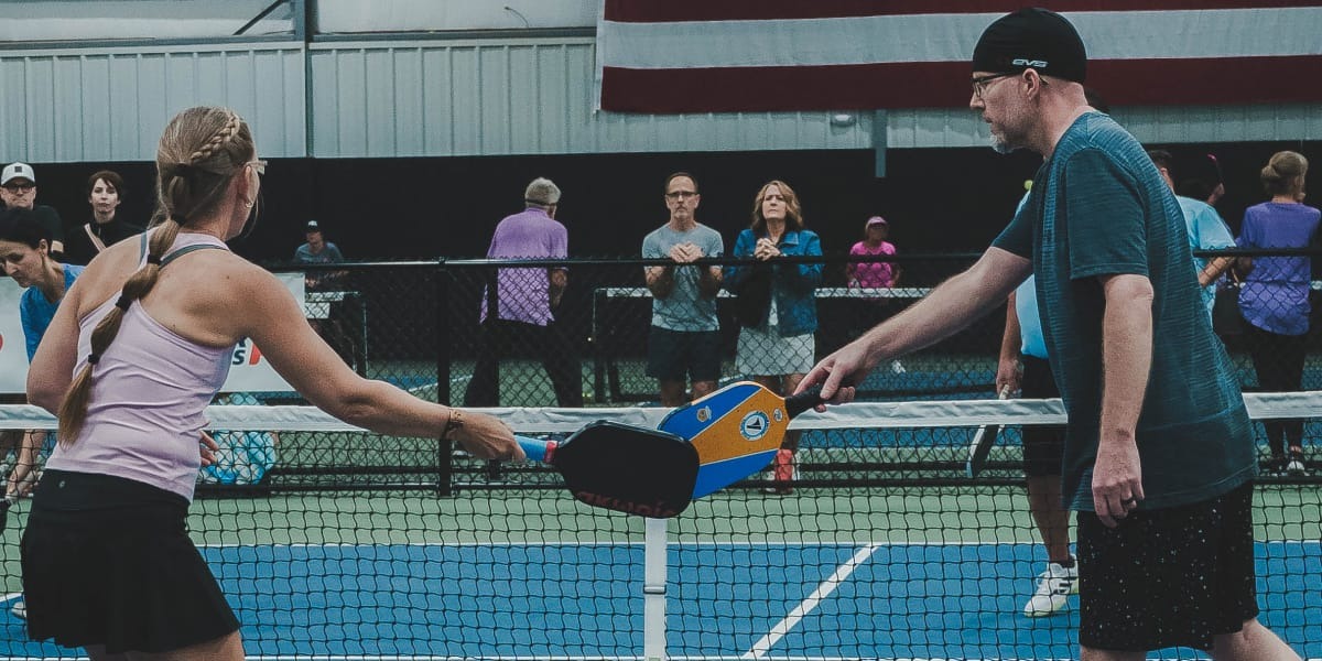 luat-doi-san-trong-pickleball-6