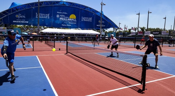 tai-sao-can-lam-cham-tran-dau-pickleball