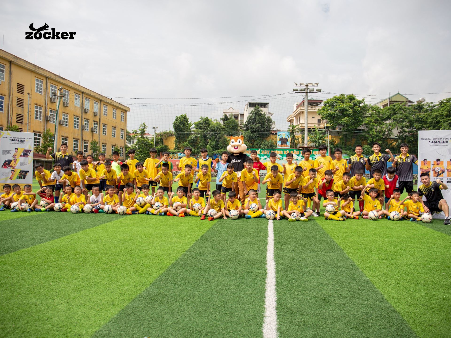 trang-phuc-bong-da-tre-em-2