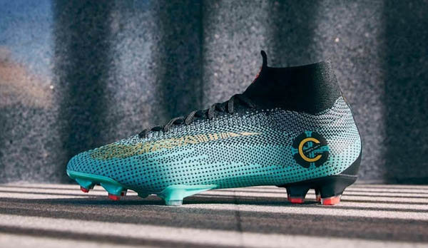 Nike CR7 Chapter 6