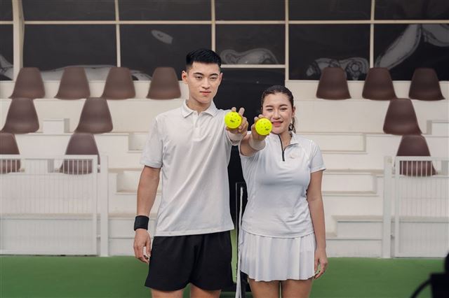 Bóng pickleball 40 lỗ và 48 lỗ khác nhau như thế nào? 