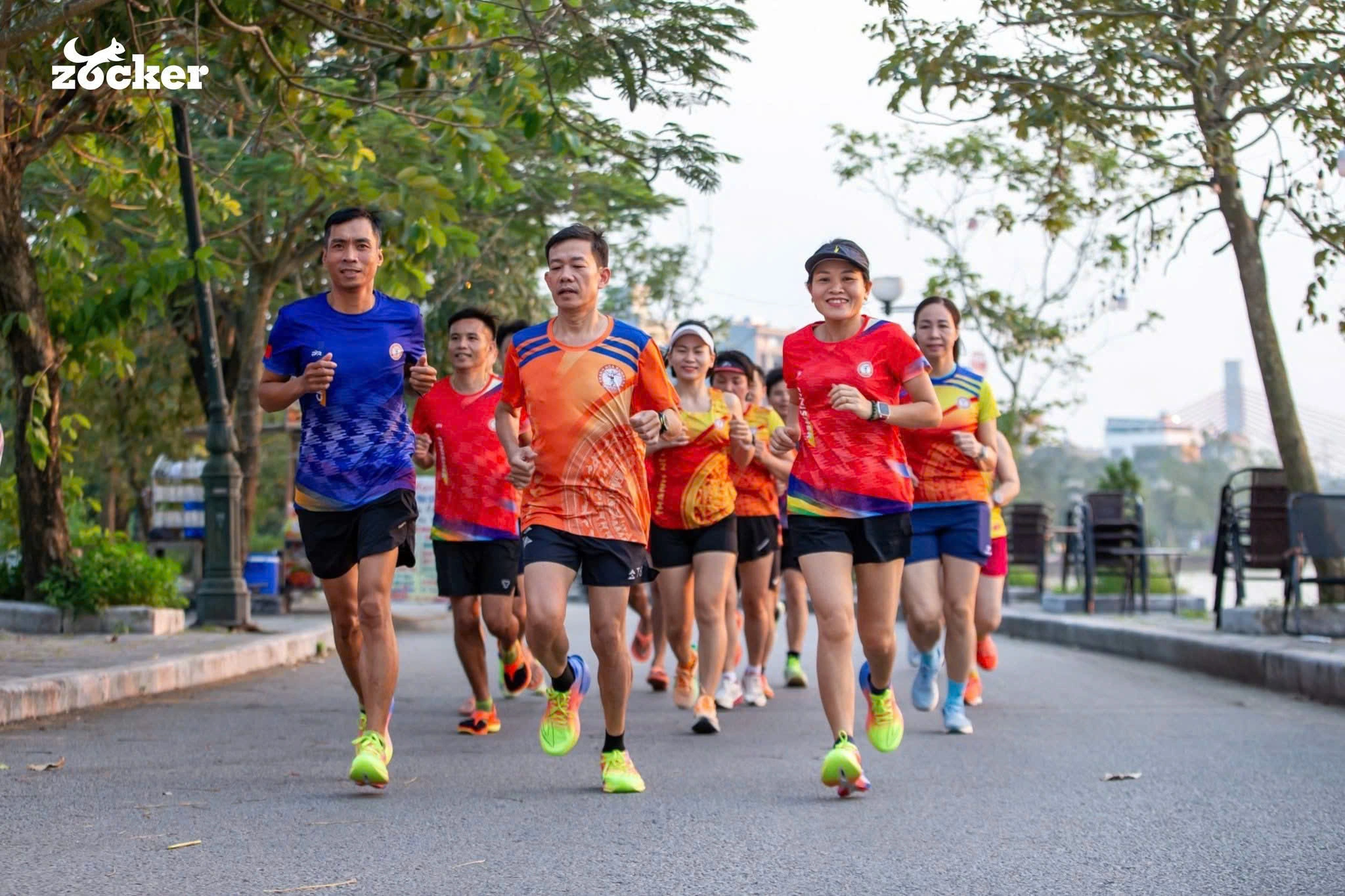 Nên chạy bao nhiêu km/tuần để tiến bộ mà không quá tải? 